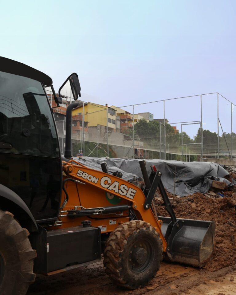 Rnews - Chuvas Causam Desmoronamento Em Obra Da Prefeitura De Caieiras