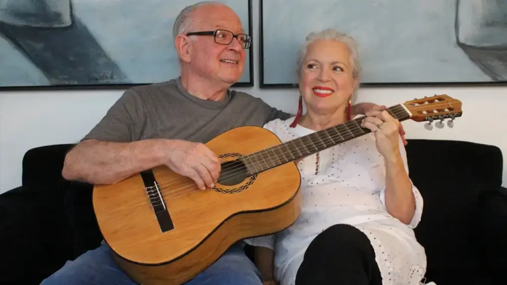 Rnews - Tetê Espíndola Na Casa Natura Musical