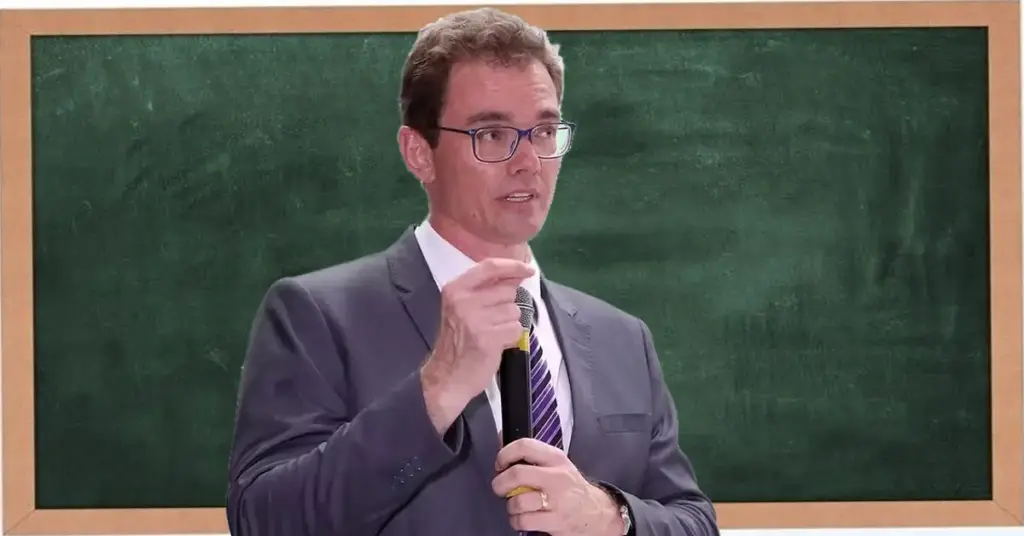 Juiz Peter Eckschmiedt Investigado Por Corrupção Recebe Aposentadoria Compulsória 3 Juiz Peter Eckschmiedt Investigado Por Corrupção Recebe Aposentadoria Compulsória