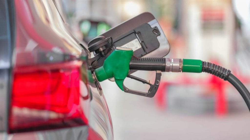 Gasolina $ 0,12 Mais Barata É Anunciada Pela Petrobrás 2 Gasolina
