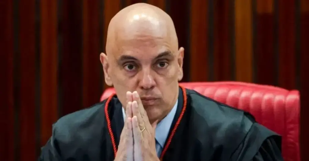 Alexandre De Moraes E Donald Trump