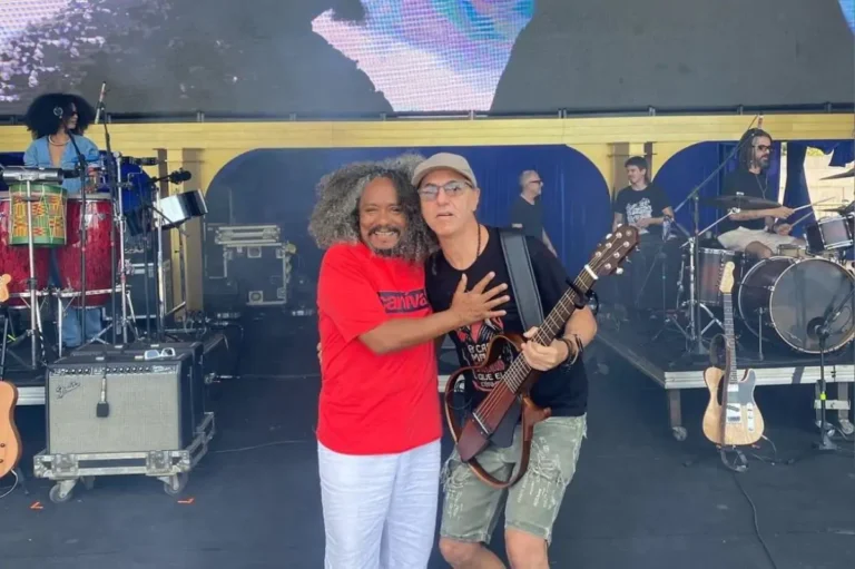 Rnews - Chico César E Zeca Baleiro Em São Paulo