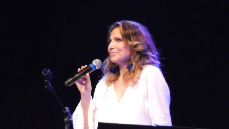 Rnews - Arena B3 Prima Pela Excelência Musical