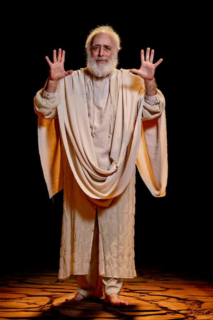 Rnews - Teatro Itália Recebe O Julgamento De Sócrates