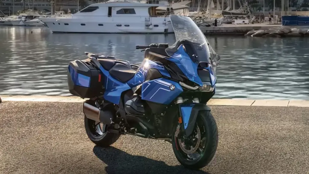 Versões e disponibilidade da BMW R 1300 RT no mercado brasileiro e europeu
