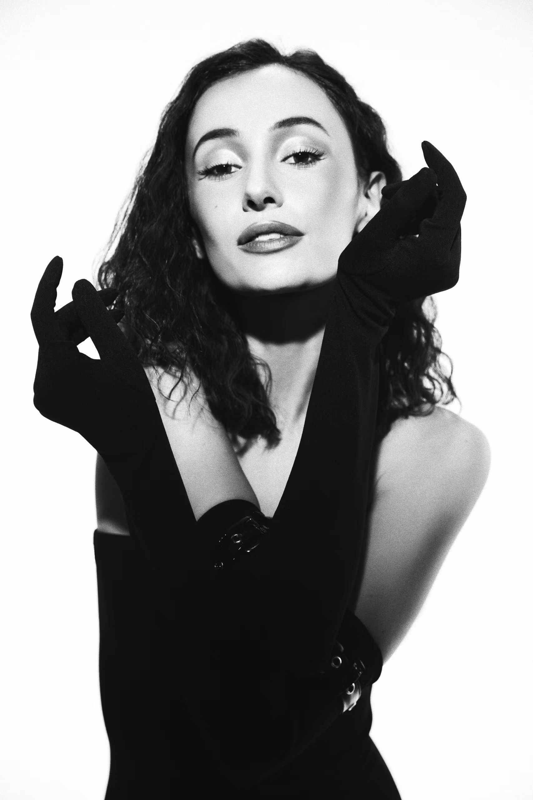 Rnews - Teatro Sérgio Cardoso Recebe Ina Magdala