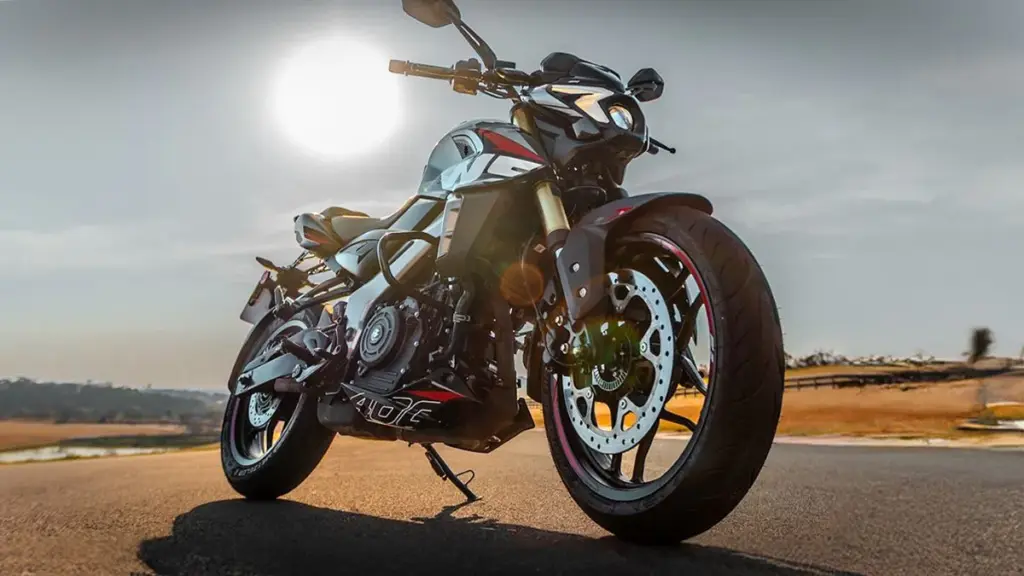 Bajaj Dominar Ns400Z 2026 Desembarca No Brasil Com Proposta De Alto Custo-Benefício 1 Design E Presença Visual Que Impressionam