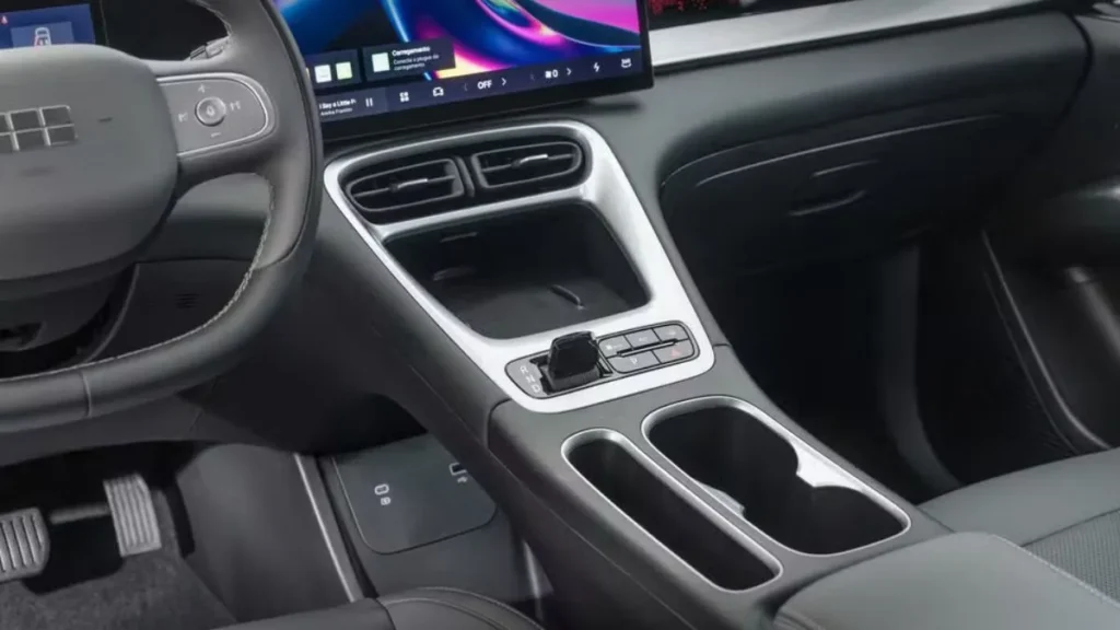 Equipamentos do Geely EX2