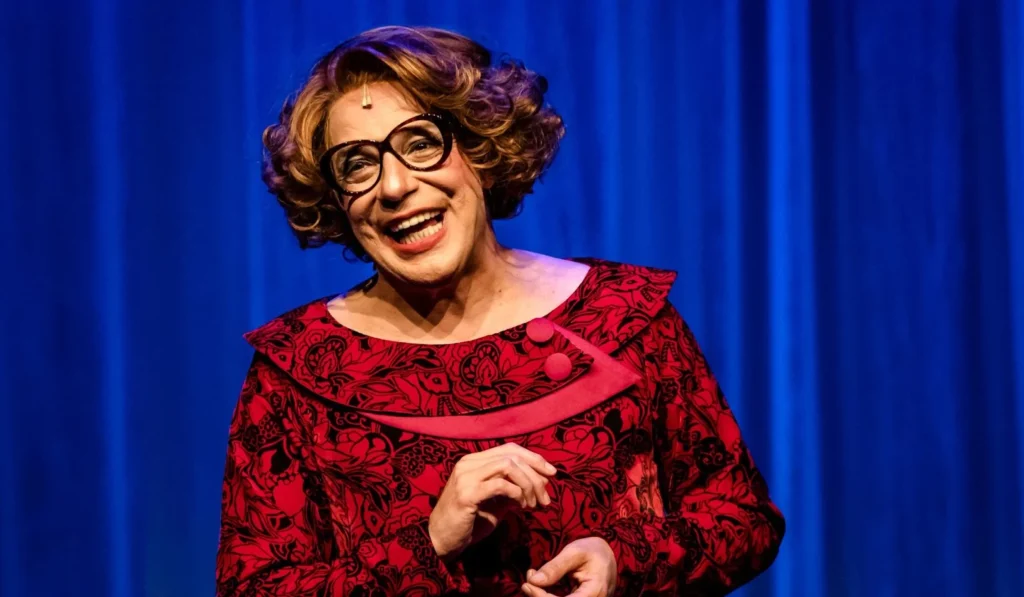 Dona Lola Encerra Temporada Em São Paulo