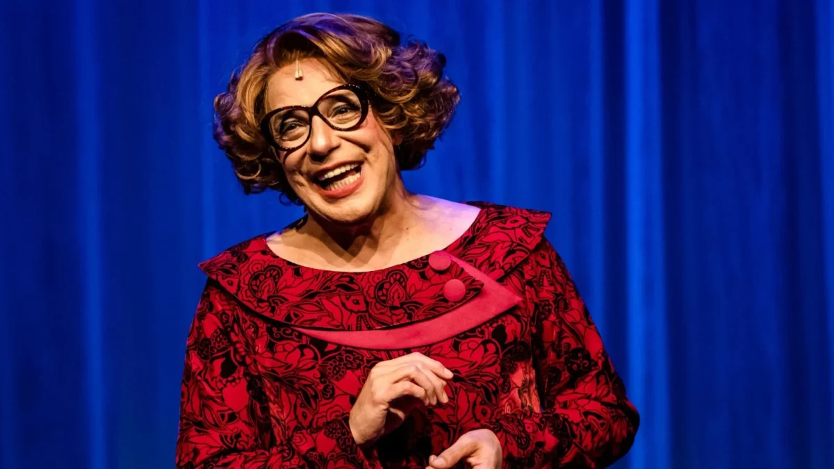 Dona Lola encerra temporada em São Paulo