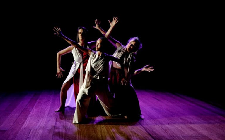 Rnews - Hereditária Estreia Em São Paulo