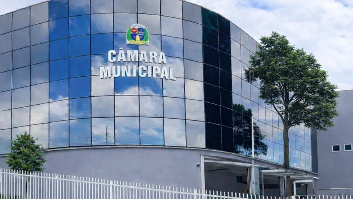 Fachada Da Câmara Municipal De Caieiras, Local Da Audiência Pública Que Discute Reclamações Sobre Contas De Água E Serviços Da Sabesp.