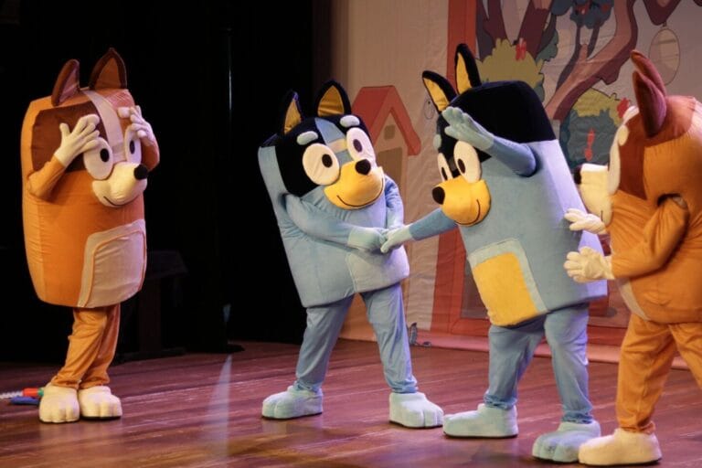 Rnews - Bluey E Família Em São Paulo