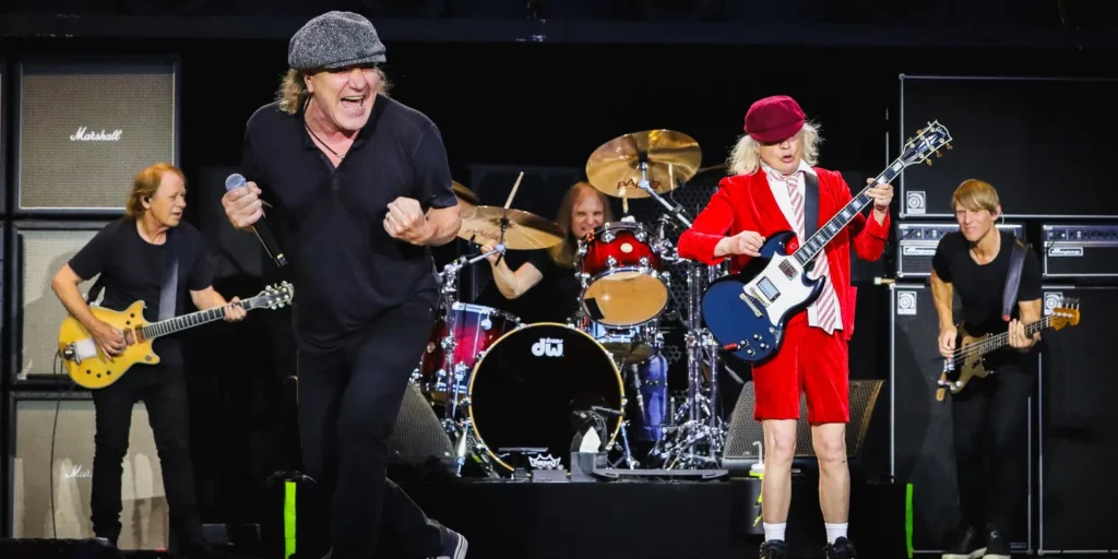 Rnews - Tokio Marine Hall Realiza A Ac/Dc Pwr Up House