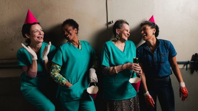 Rnews - O Céu Mandou Alguém Para O Caos