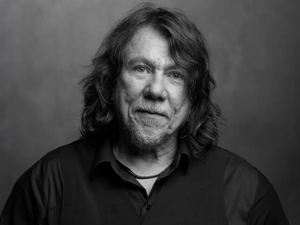 Lenine No Tokio Marine Hall